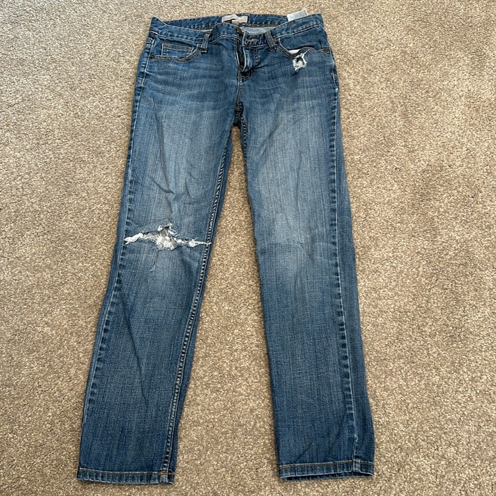 Banana Republic boyfriend jeans with lace on knee.